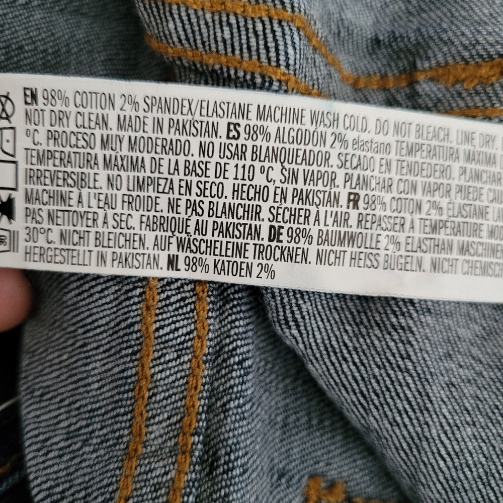 Forever 21 Jeans - Picture 8 of 11